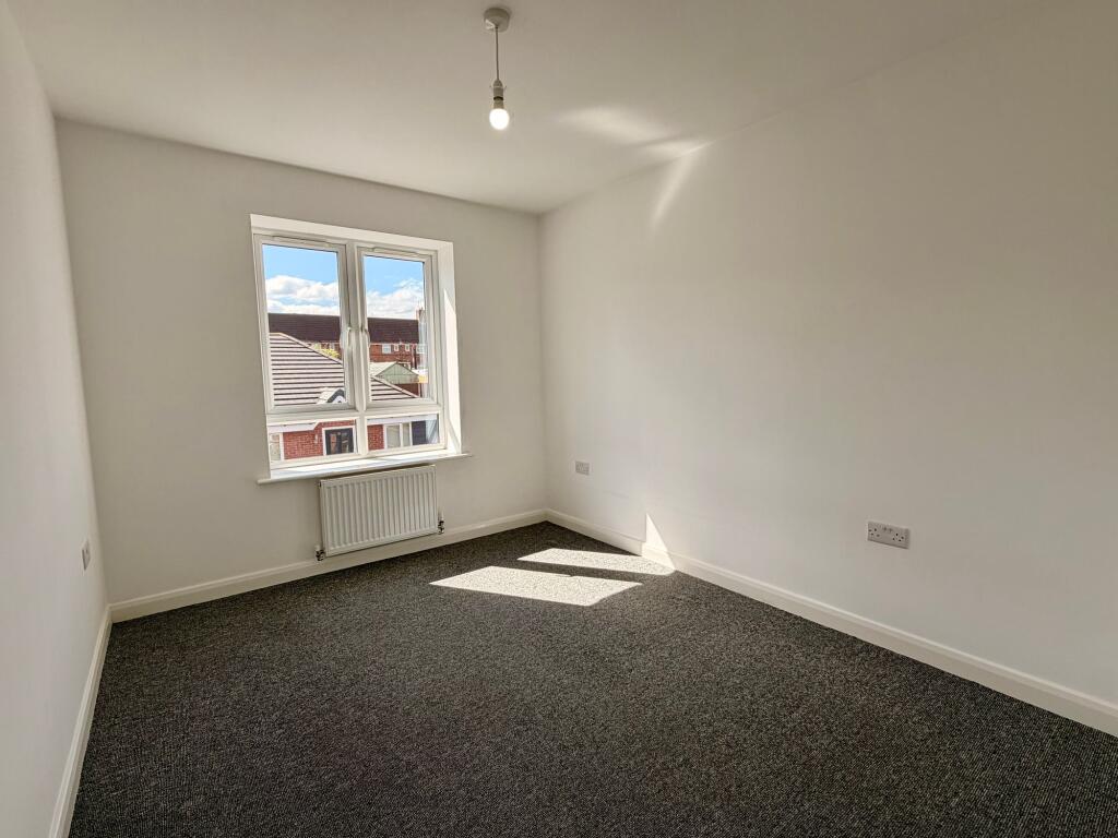 Readwald Drive, Rainworth, NG21 photo 4