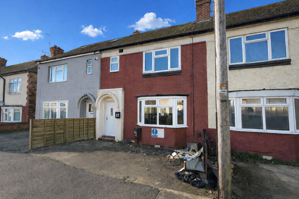Main image of property: Kent Road, Luton, LU1