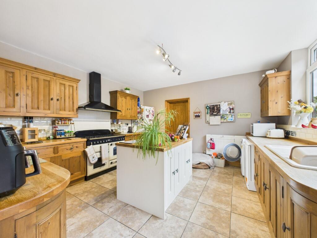 House in Hull, Newland - View 2