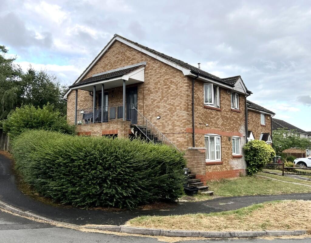 Main image of property: Devonshire Gardens, Bursledon