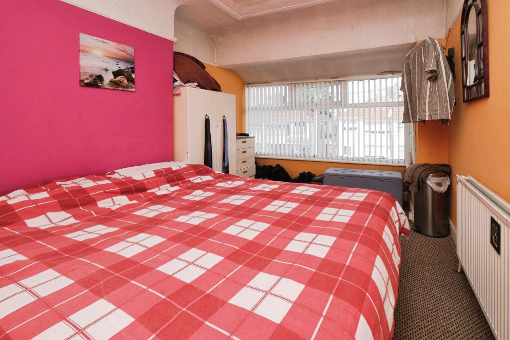 House in Knowsley, Liverpool City Region - More
