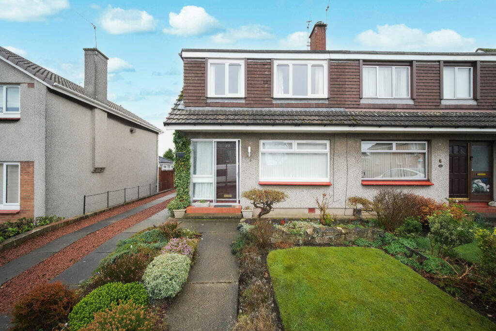 3-bed semi-detached on 22 Farm Avenue, Polton, Lasswade, EH18 1BX, £270,000