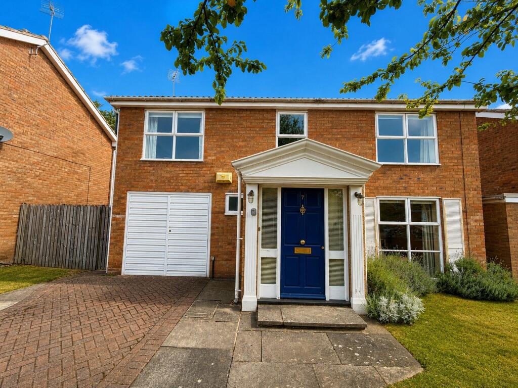 Main image of property: Leadhall Close, Harrogate, North Yorkshire, HG2