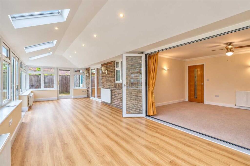 House in Great Clacton - View 2
