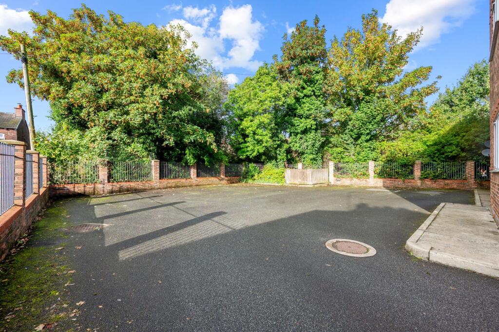 Apartment in Warrington - View 4