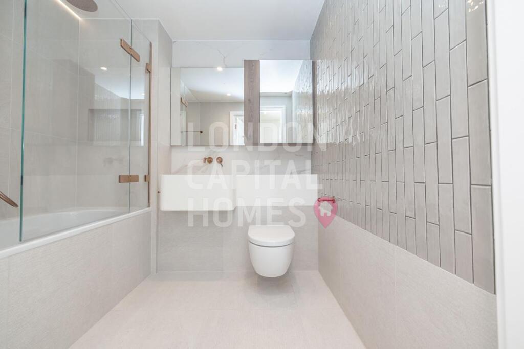 Apartment in London - More