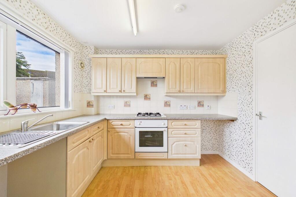 House in Kirkcaldy, Fife - More