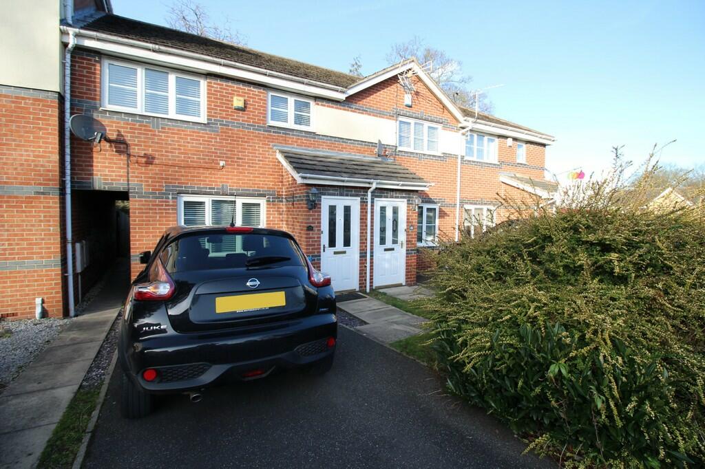 Main image of property: Pinderfield Close, Sutton Links