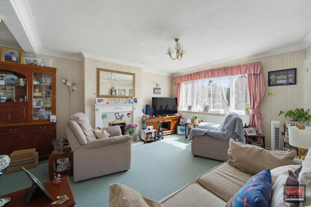 House in Spelthorne, Surrey - View 2