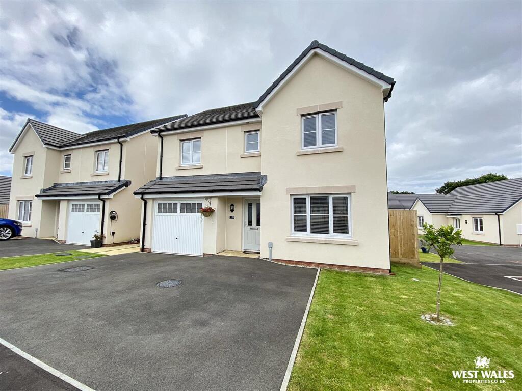 Main image of property: Gerddi Lingfield, Whitland