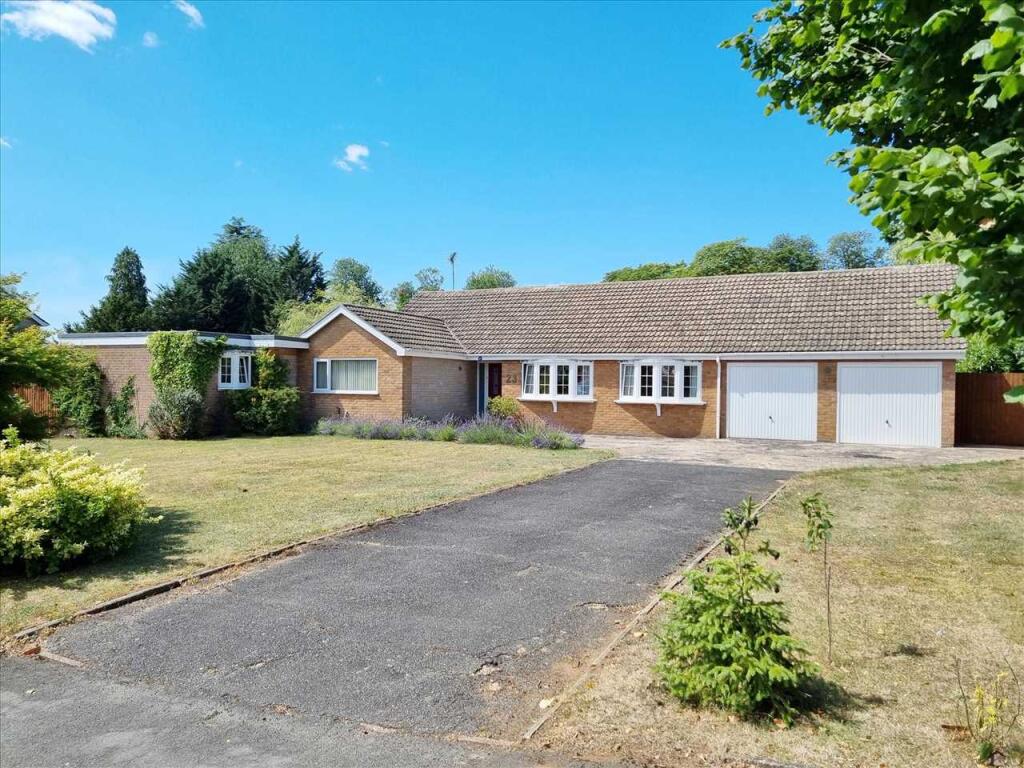 Main image of property: Southgate Spinneys, South Rauceby