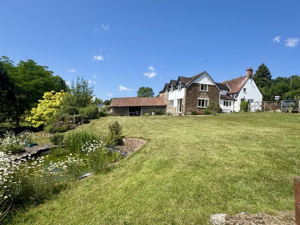 4-bed house on Velthouse Lane, Longhope, £599,950