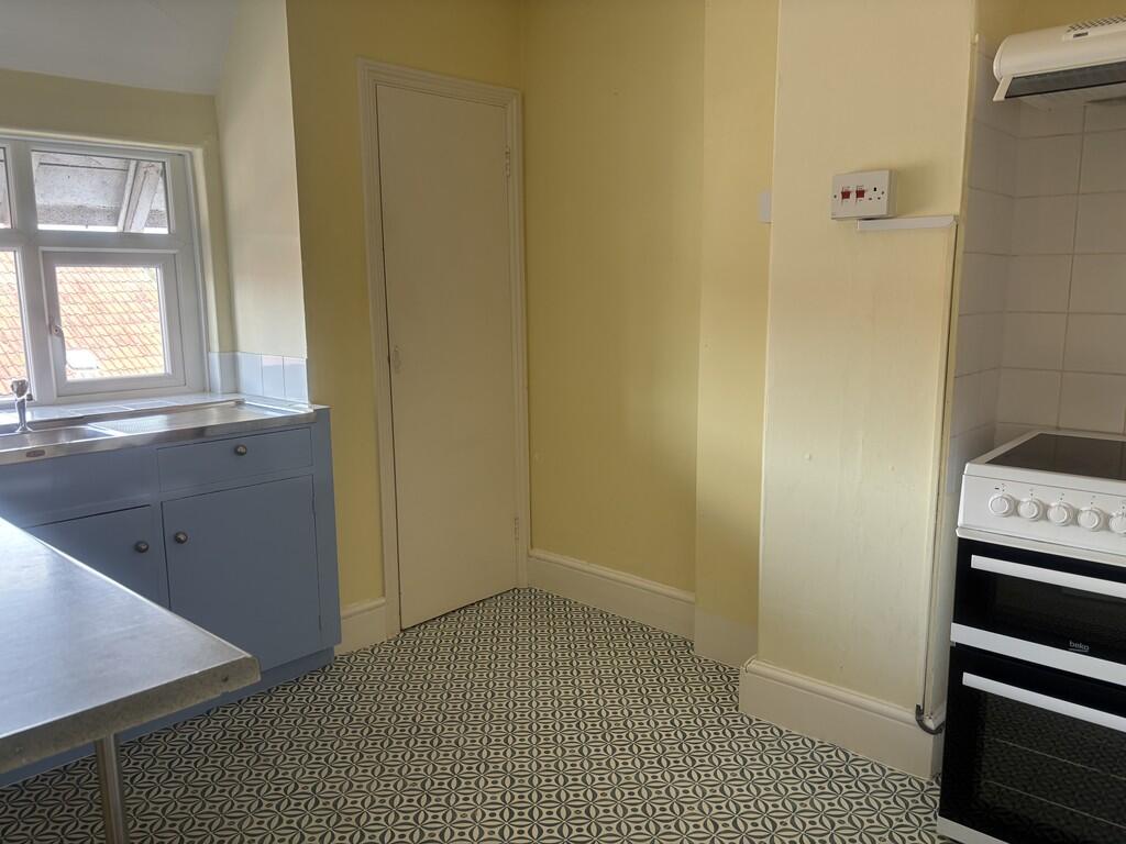 Apartment in Street, Somerset - View 2