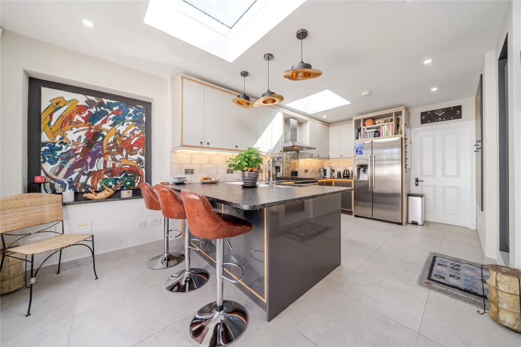 House in London - More