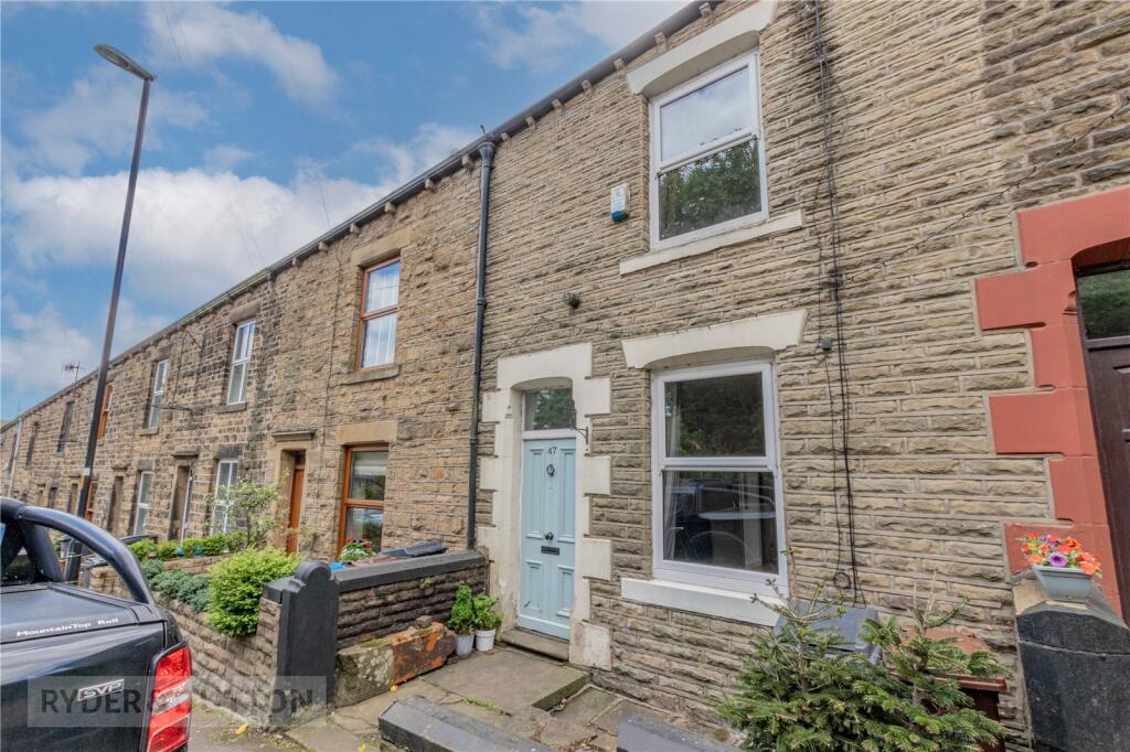 Denshaw Road, Delph, Saddleworth, OL3 photo 3