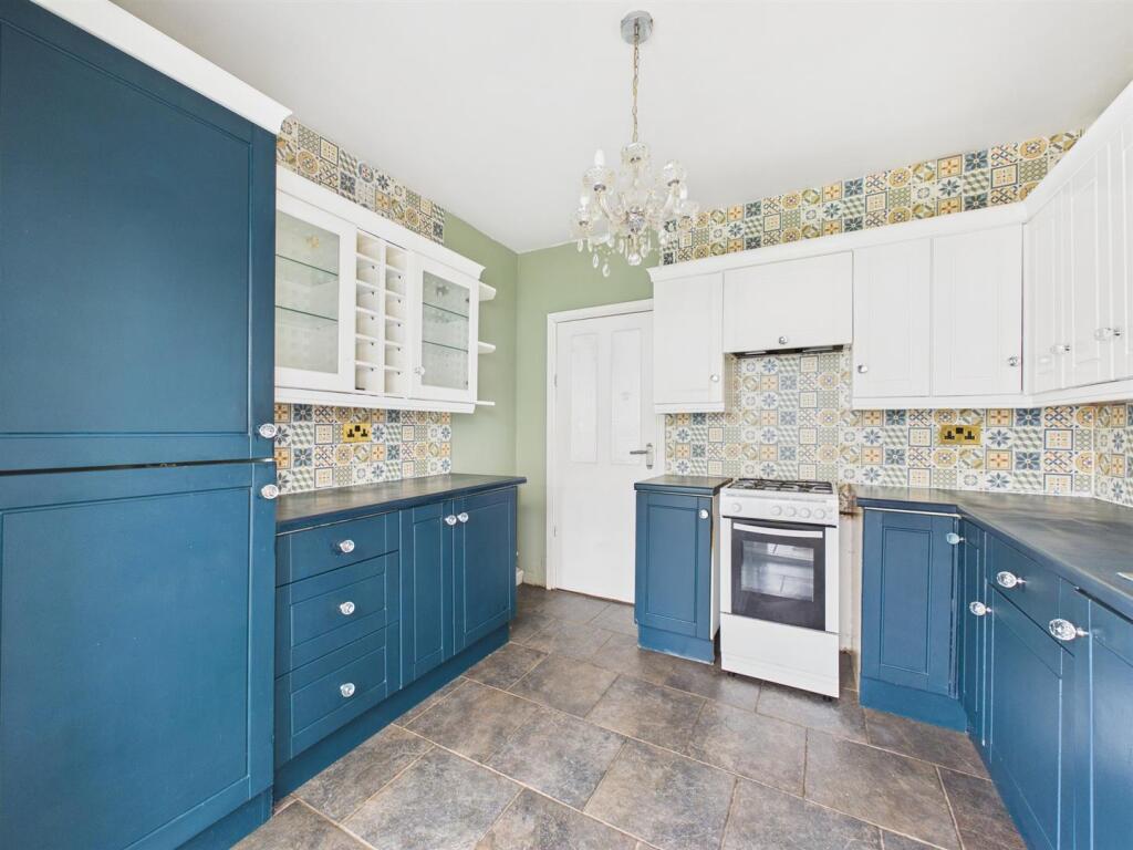 House in Porthcawl, Nottage - View 2