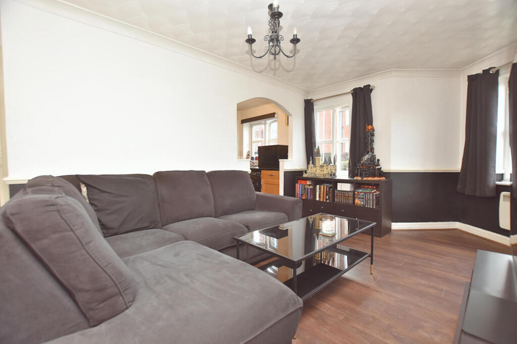 Apartment in Chelmsford, South Woodham Ferrers - View 4