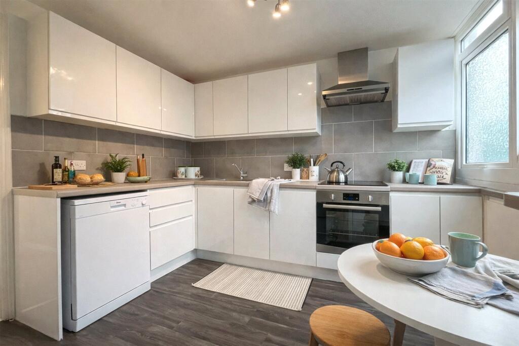 Additional image 2 of Elizabeth Drive, Tamworth, Staffordshire, B79