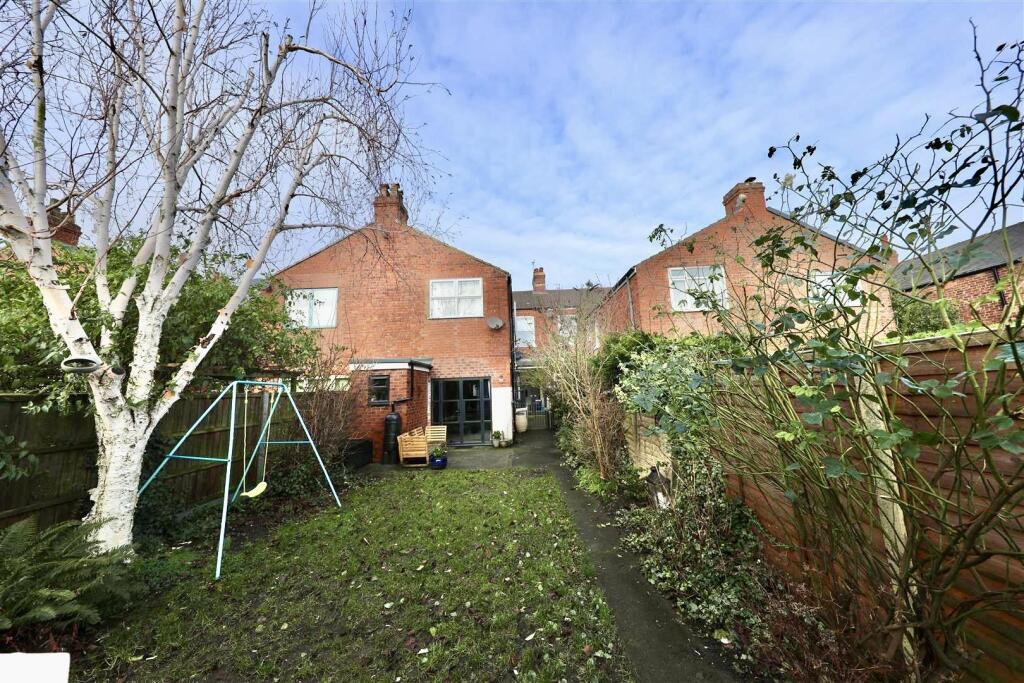 Marlborough Avenue, Hull photo 3