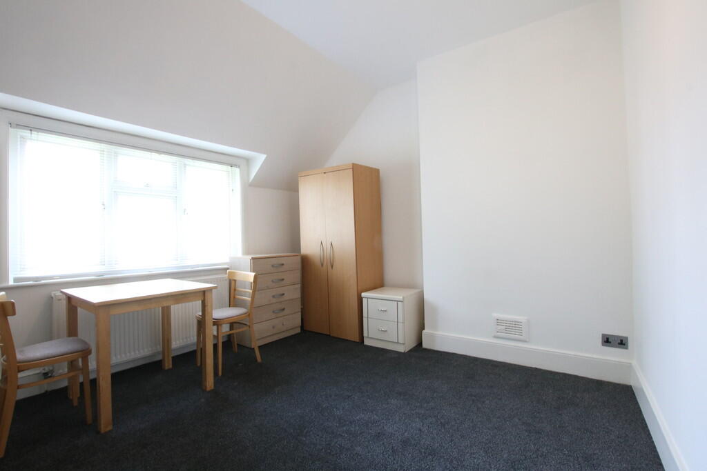 Main image of property: Park Avenue, Willesden Green, London, NW2