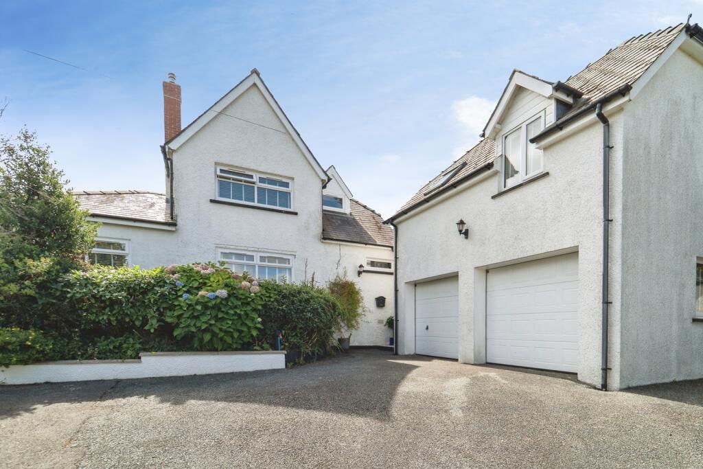 House in Haverfordwest, Pembrokeshire - View 3