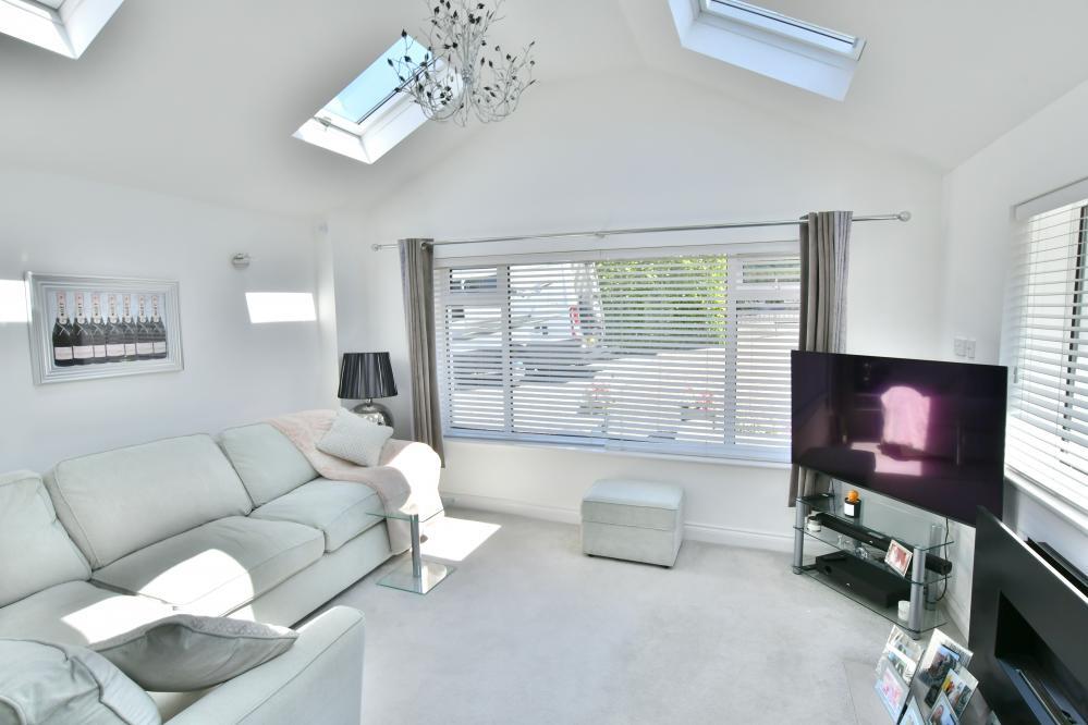 House in Corfe Mullen - View 2