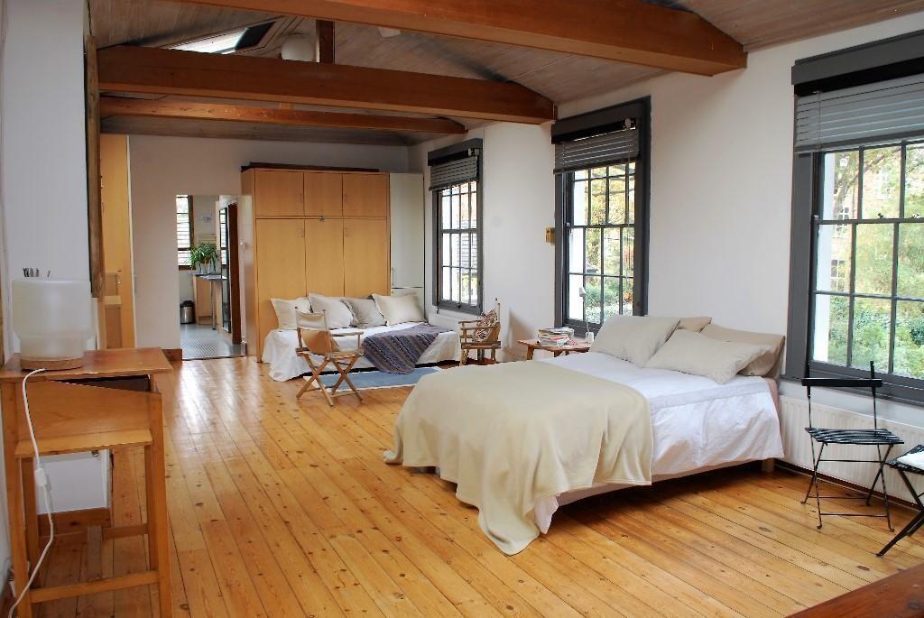 Main image of property: Canonbury Square, London, N1