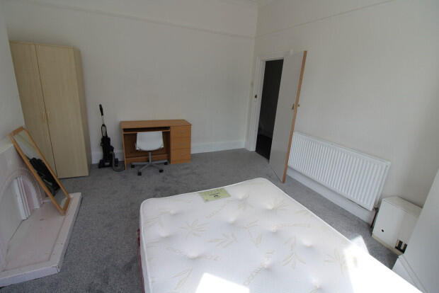 House in Cardiff, Cathays - View 4