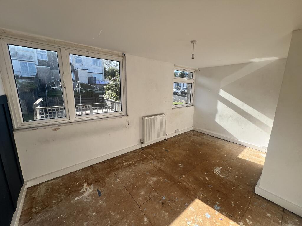 House in Plymouth, Southway - View 5