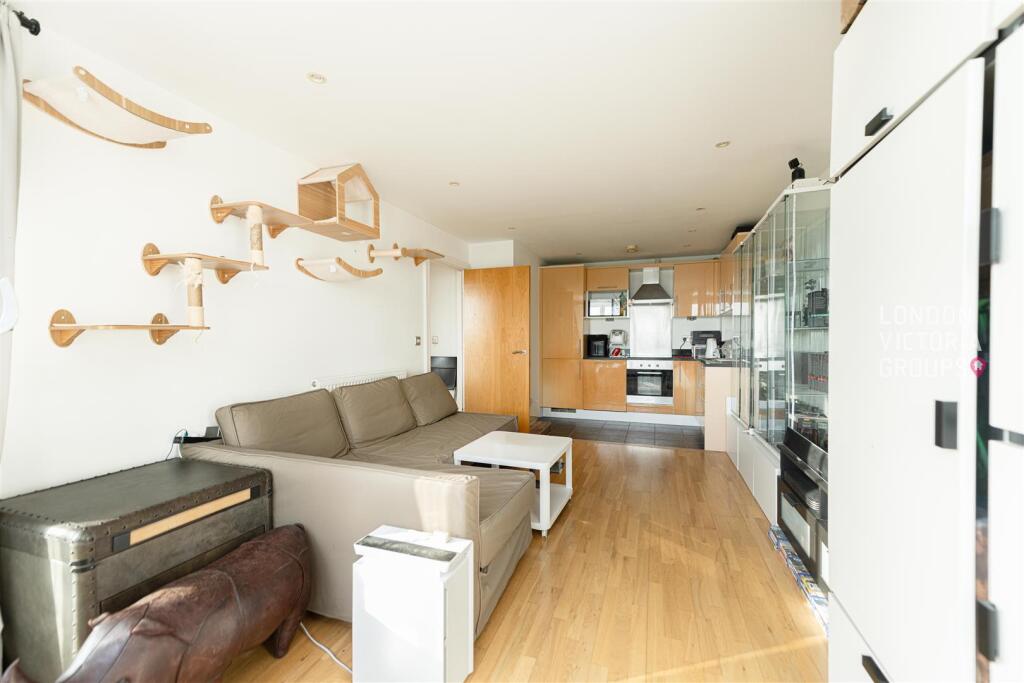 Main image of property: Indescon Square, London, E14