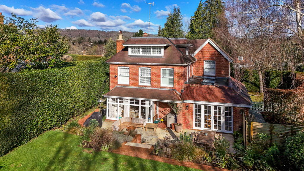Main image of property: Brassey Road, Oxted, Surrey, RH8