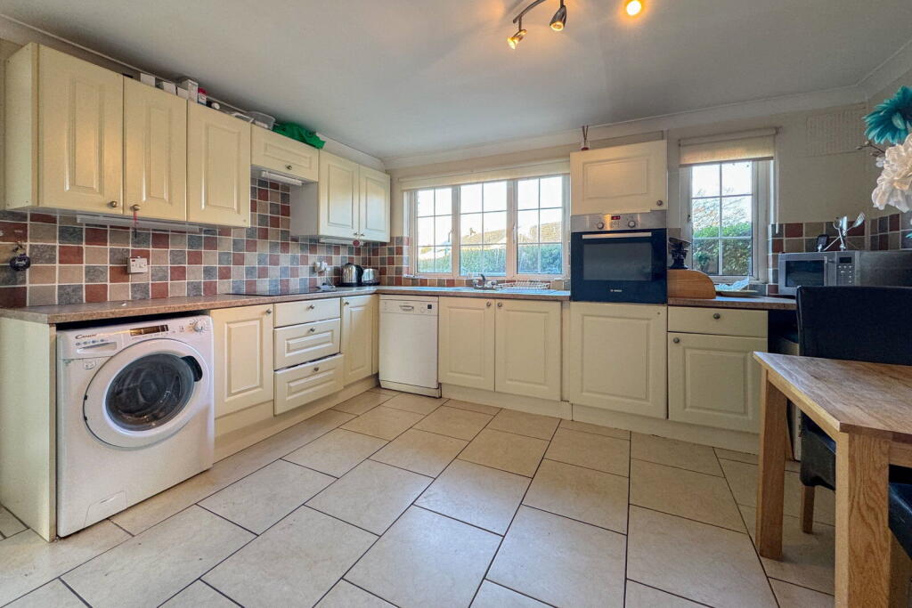 House in Southampton - View 3