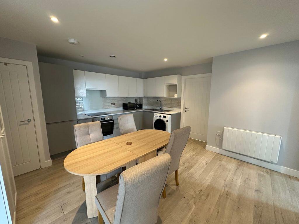 Apartment in Plymouth - View 3