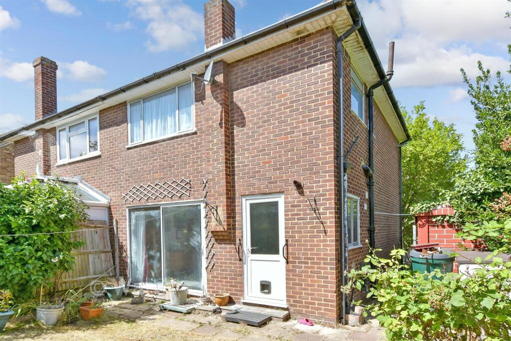 Main image of property: Dryland Road, Snodland, Kent