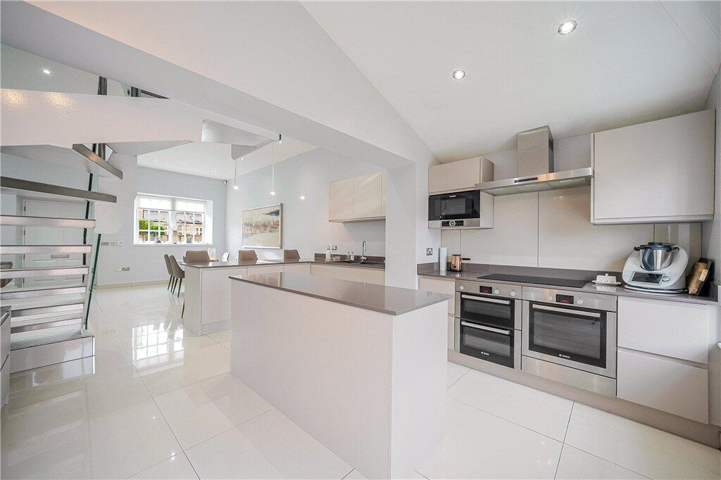 11 Montagu Mews photo 2