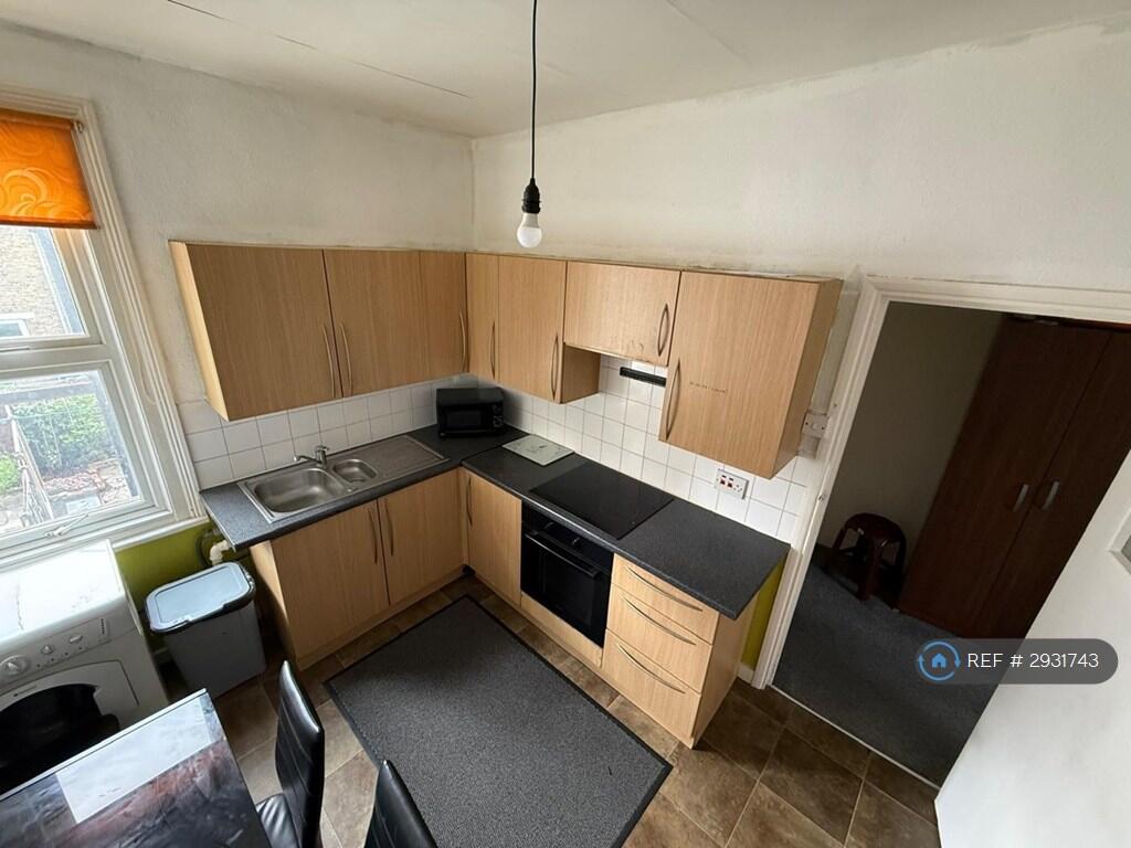 Main image of property: Bingley Road, London, E16