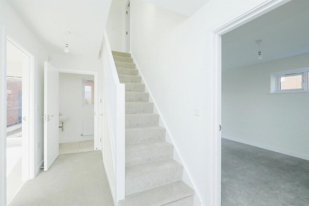 House in Breckland, Dereham - More