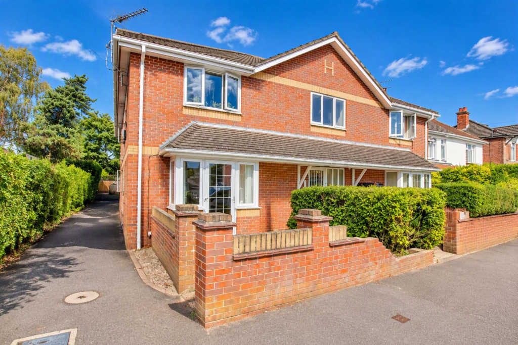 Main image of property: Obelisk Road, Southampton, SO19