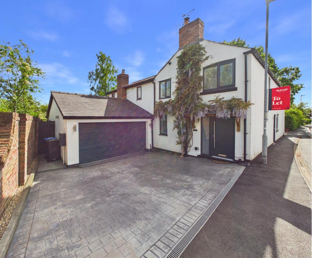 Main image of property: Smithy Brow, Warrington, WA3