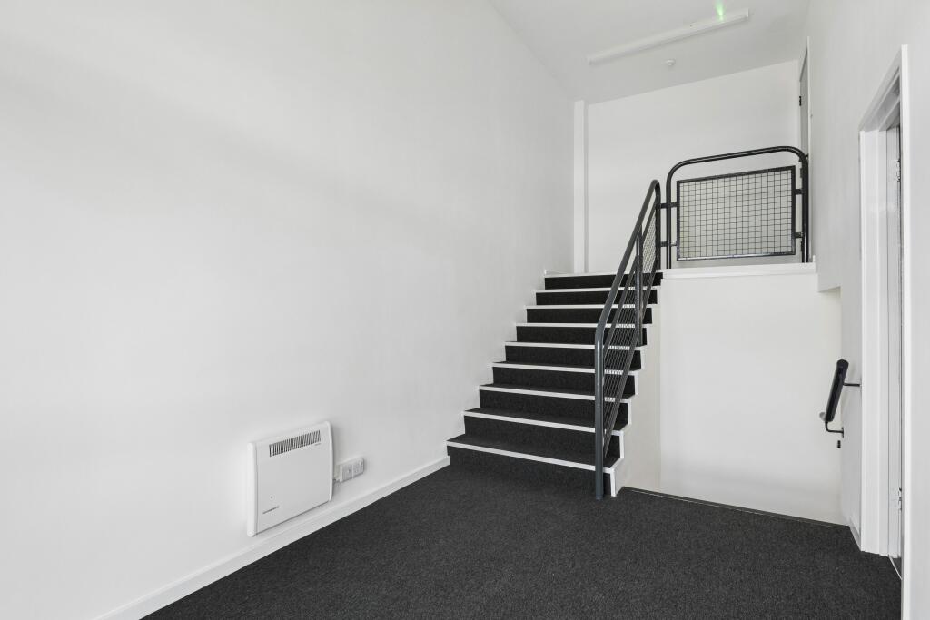 108335_Unit 2 Grove Park Mill Lane(12).jpg