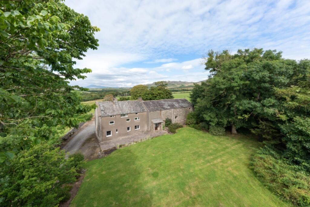 Woodside House, Near Ravenglass, Cumbria   photo 2