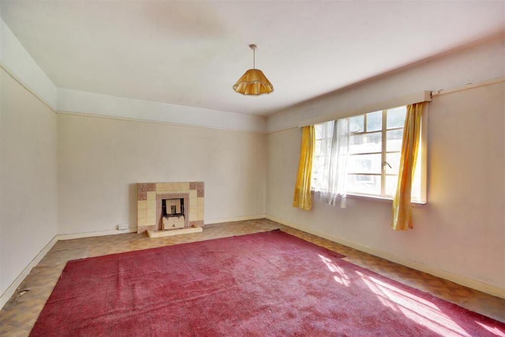 House in Tonbridge - View 5