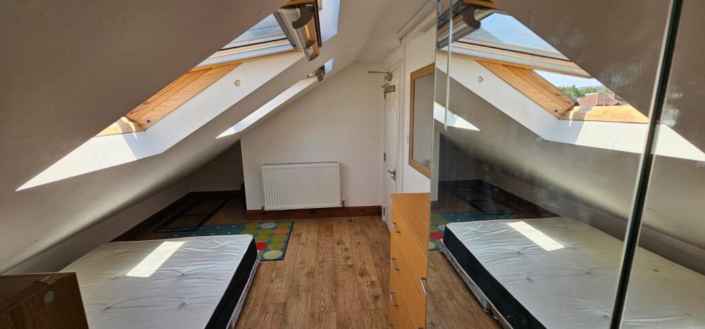 Main image of property: London, SW16