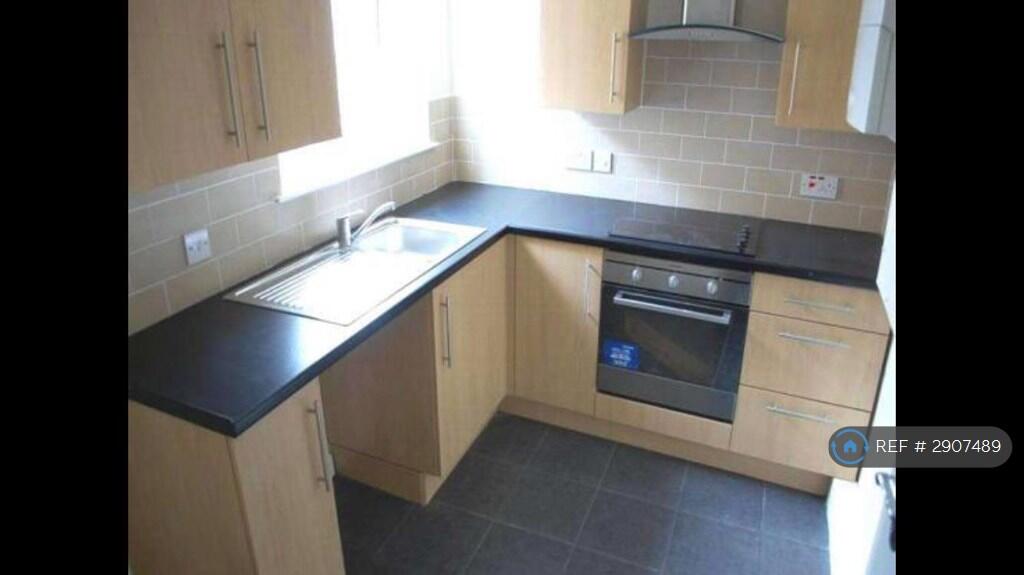 Main image of property: King Street, Dukinfield, SK16