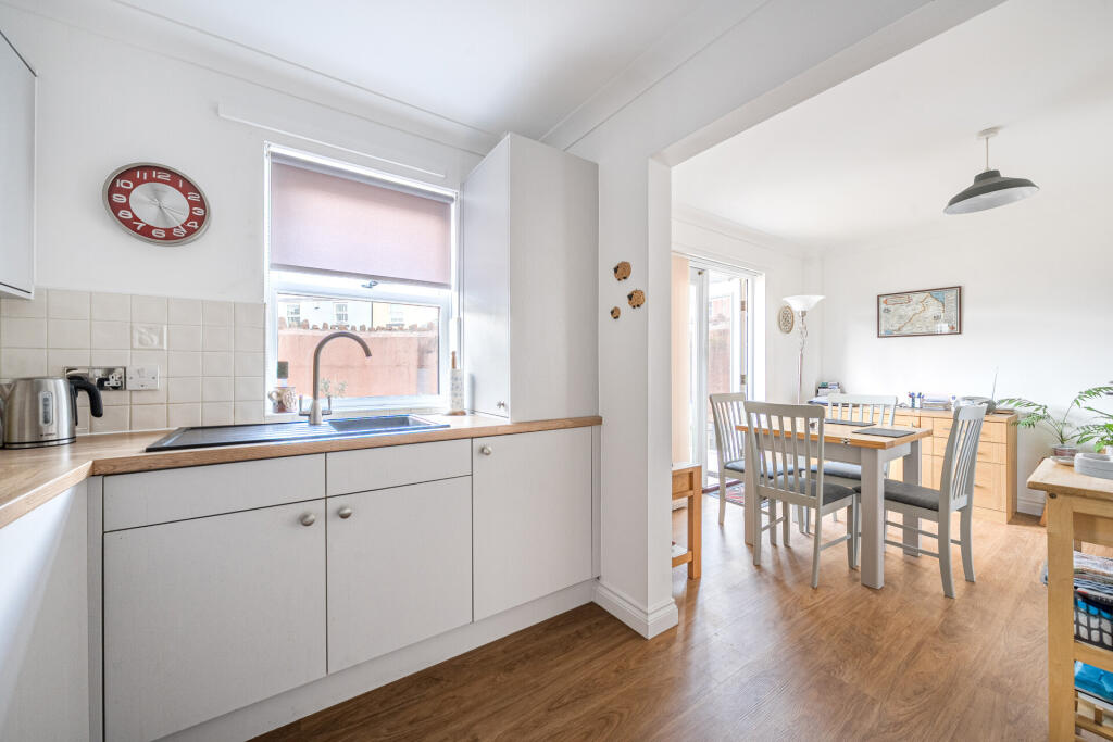 House in Teignbridge, Shaldon - View 4