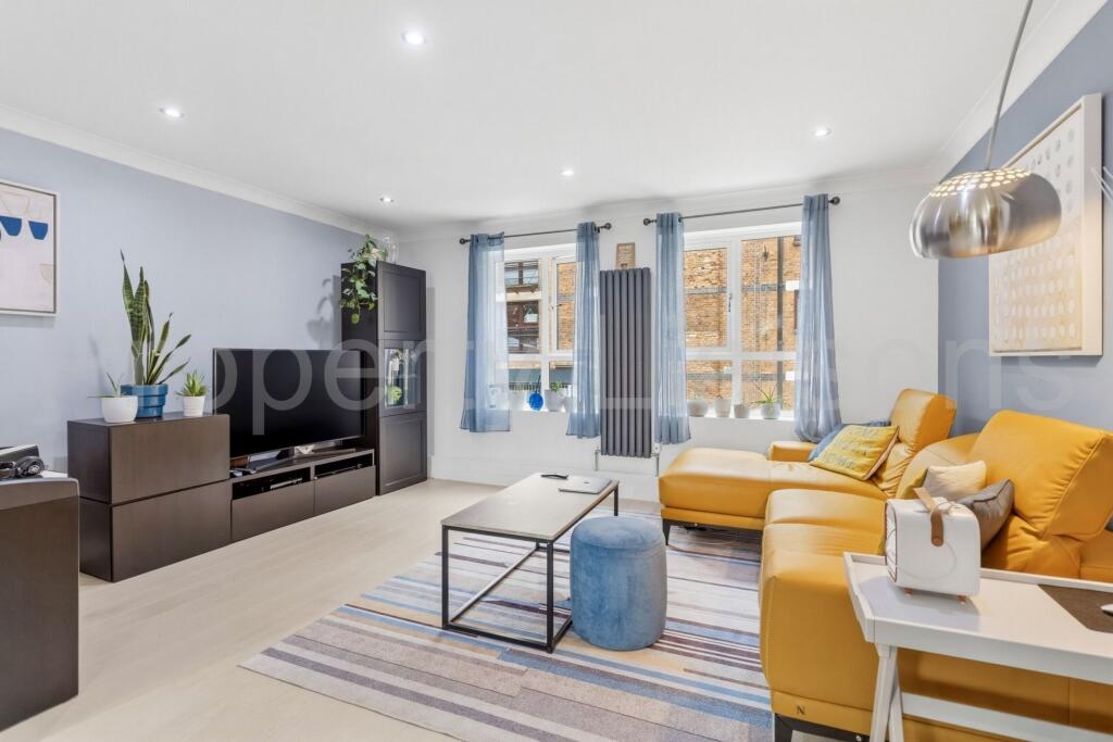 Main image of property: Prospect Place, London, E1W