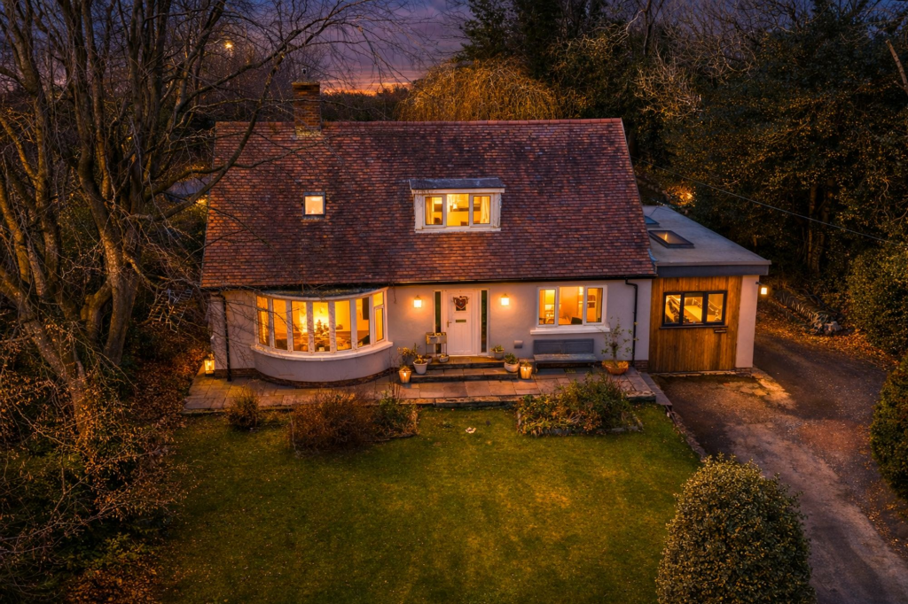 Main image of property: Comins Coch, Aberystwyth, SY23