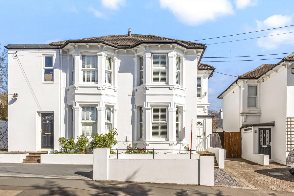 Main image of property: Station Approach East, Hassocks, West Sussex, BN6 8HN