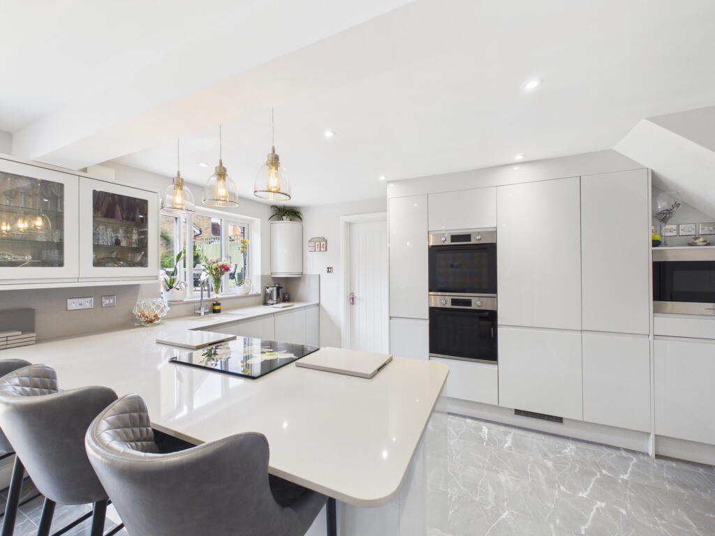 House in Hoo St Werburgh, Medway - View 4