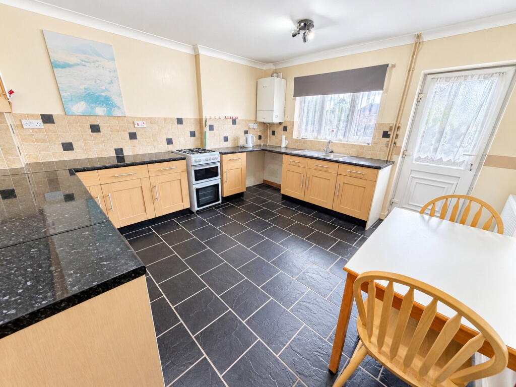 House in Dudley - View 2